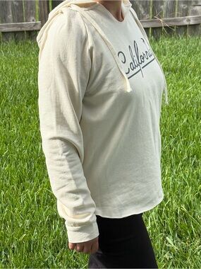 BORN X RAISED Cream 'California' Script Hoodie